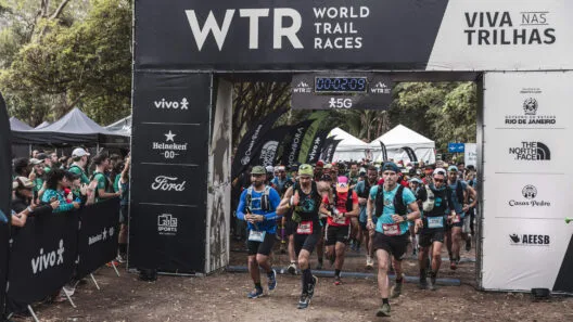 largada de trail run na WTR Serra do mar