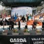 Atletas comemorando o GTWS - Golden Trail World Series