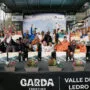 GTWS - Golden Trail World Series: velocidade e elite no trail mundial 6 Atletas comemorando o GTWS - Golden Trail World Series
