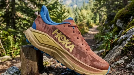 Hoka Challenger 8