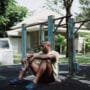 imunidade para corredores: atleta brasileiro em casa com sinais de cansaço e imunidade baixa após período de treino intenso