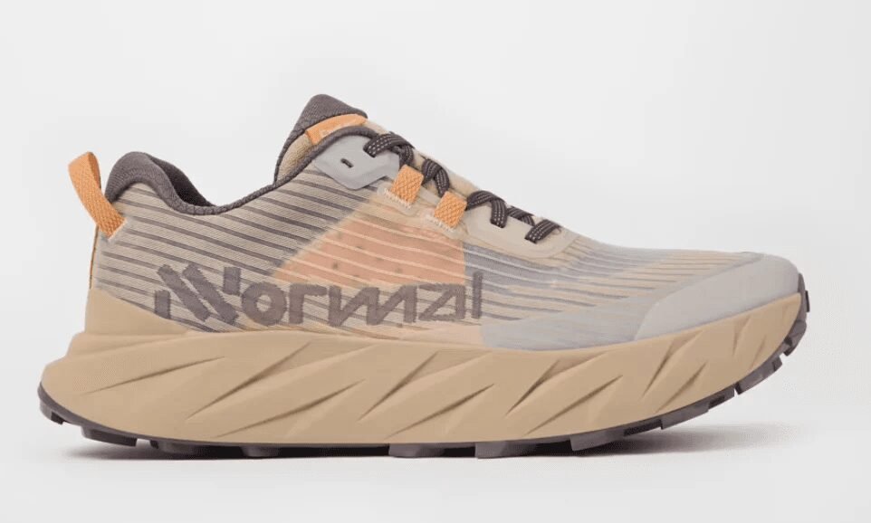 Nnormal Cadí ou Hoka Speedgoat 7